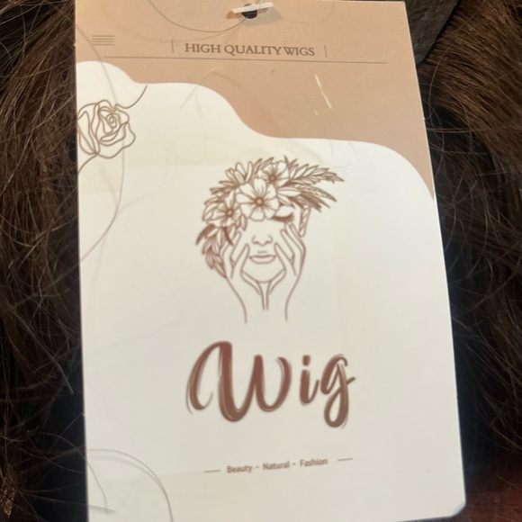 New Curly Wig with Band Color Brown Highlights Full Cap synthetic Blend Wig - Picture 7 of 7